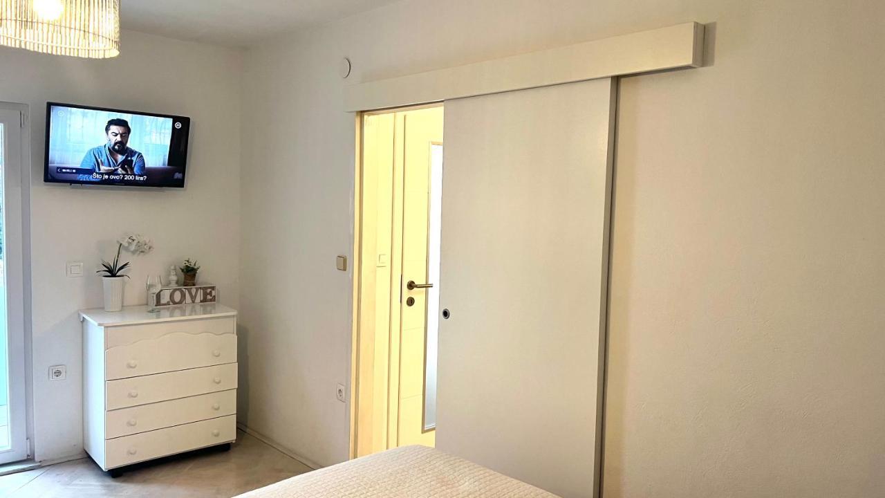 Holiday Home Maria One Minute From -Beach Zadar Buitenkant foto