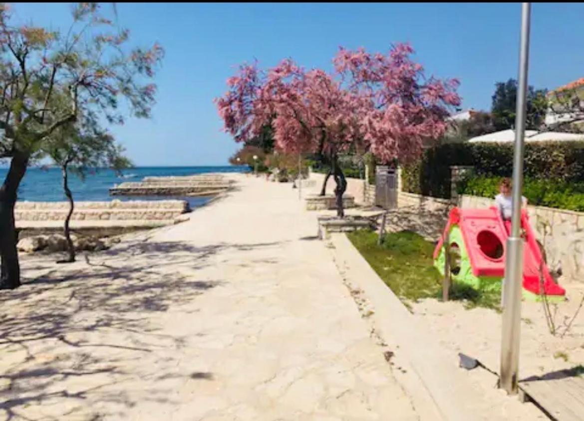 Holiday Home Maria One Minute From -Beach Zadar Buitenkant foto